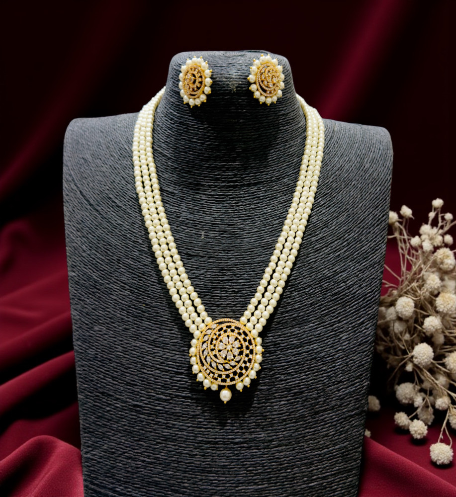 Pearl set