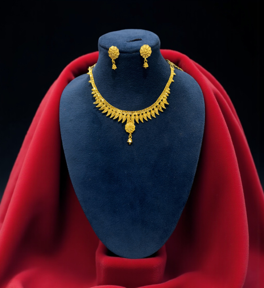 Necklace set