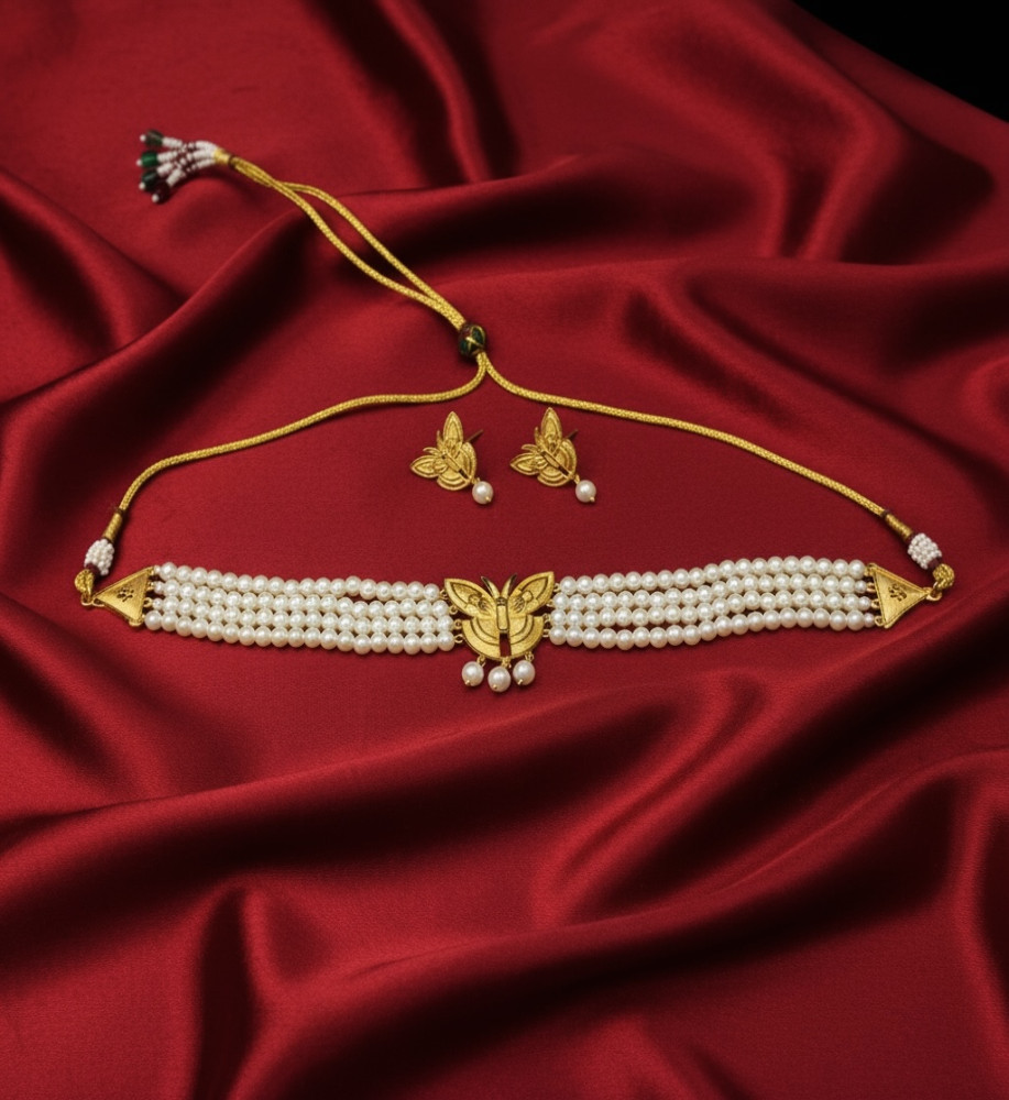 Pearl choker set