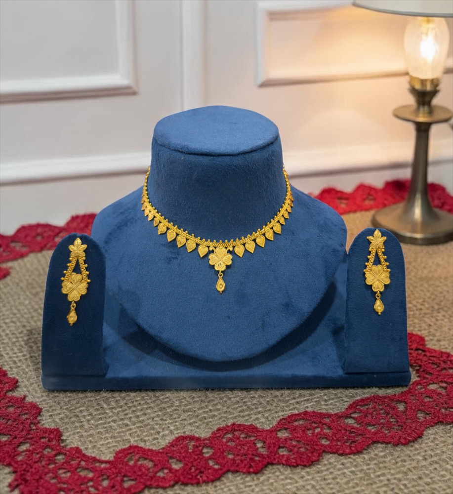 Necklace set