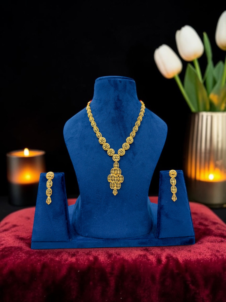 Mid length Turkish necklace set