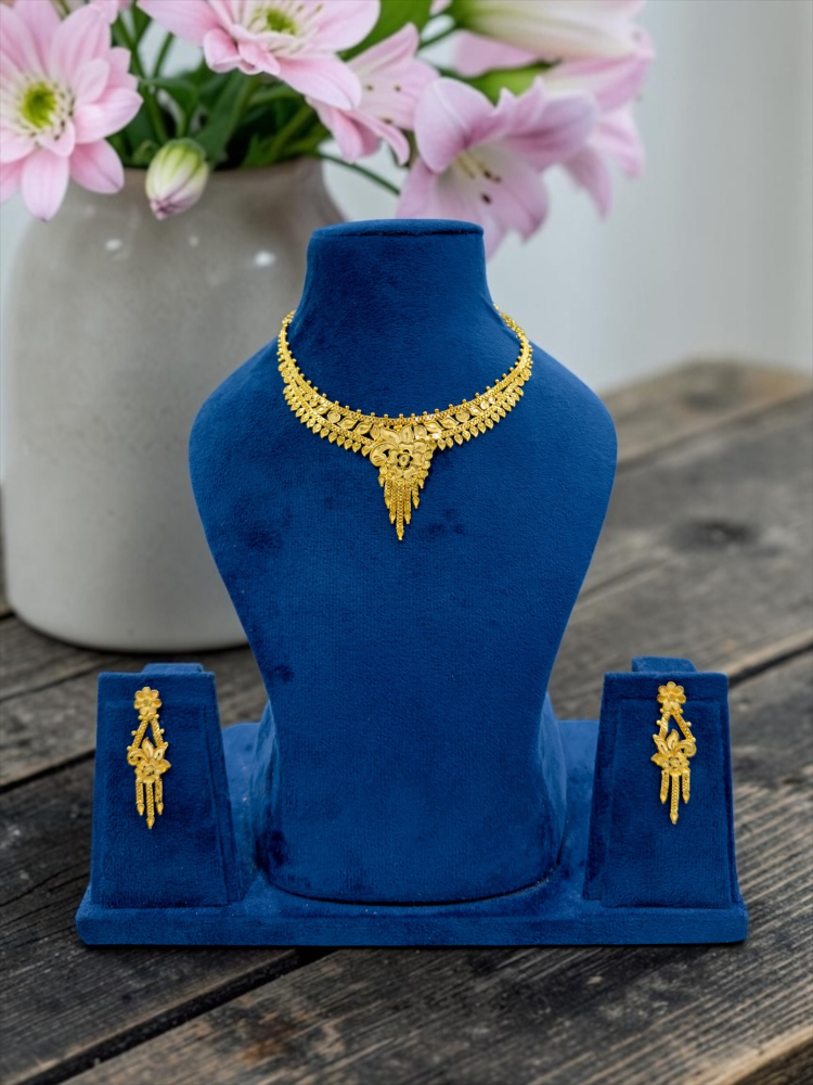 Necklace set