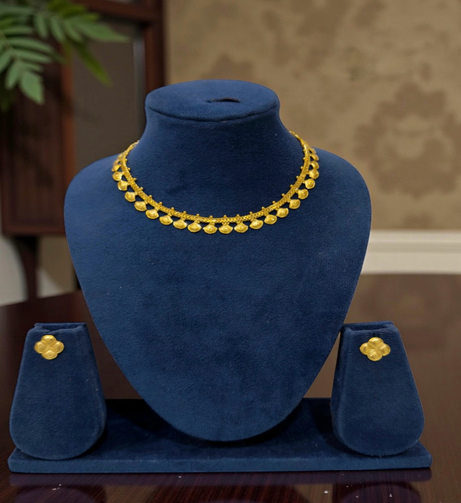 Necklace set
