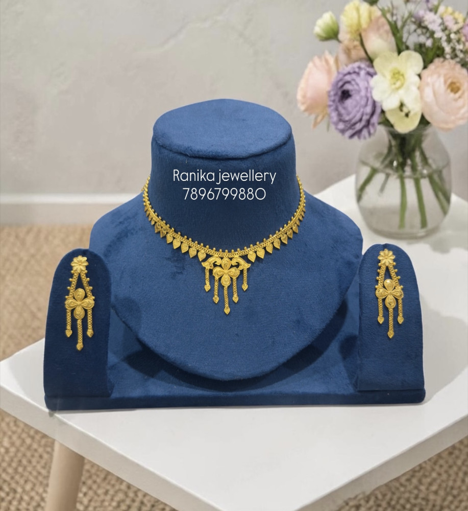 Necklace set
