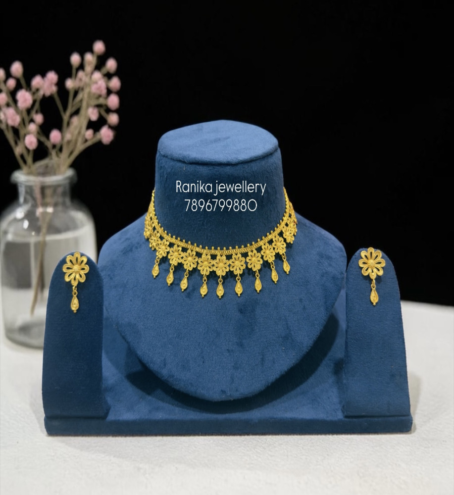 Necklace set