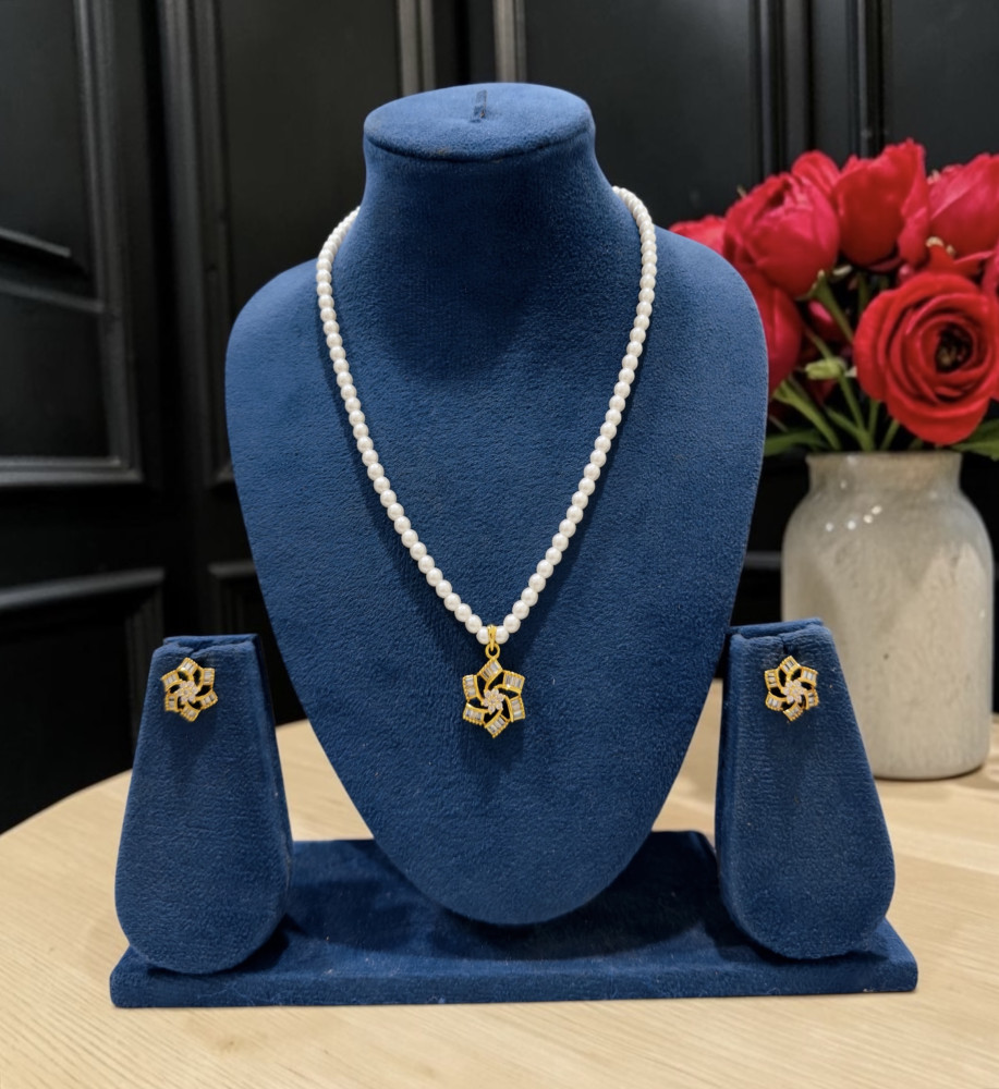 Pearl set (18 inch)