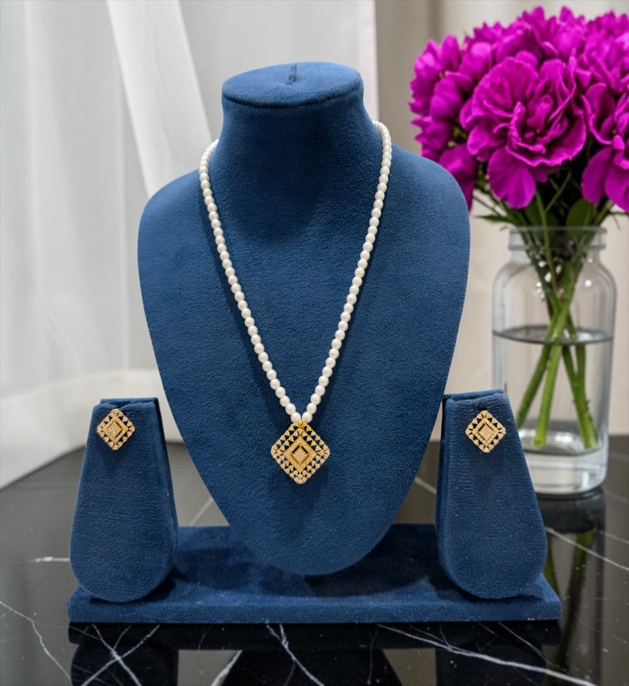 Pearl set (18 inch)