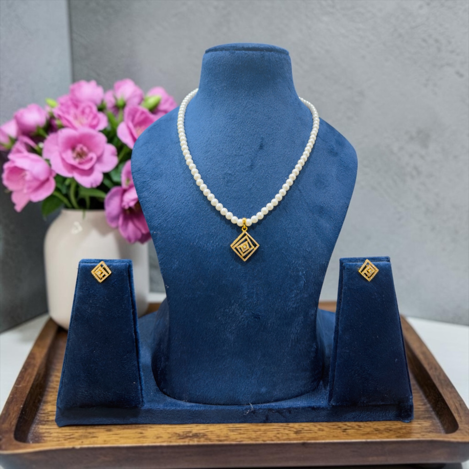 Pearl set (18 inch)